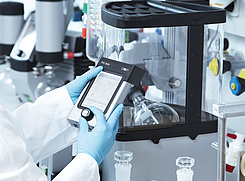 KNF 提供专门为脱气应用开发的便携式实验室泵。