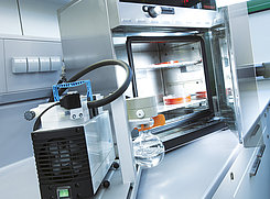 KNF rotary evaporators offer intuitive operation and valuable safety features for daily laboratory work.