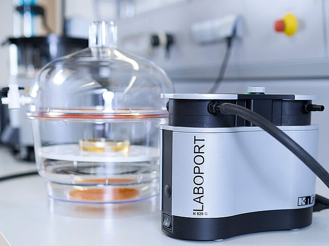 Degassing & Desiccation KNF offers intelligent and compact pumps and systems for various lab applications.